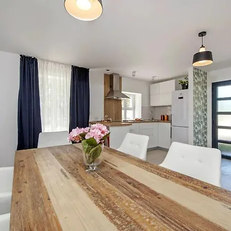 Вилла House Nina