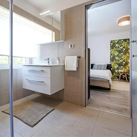 House Nina Villa