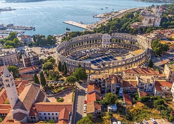 House Nina Villa Petehi