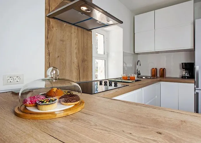Villa House Nina *