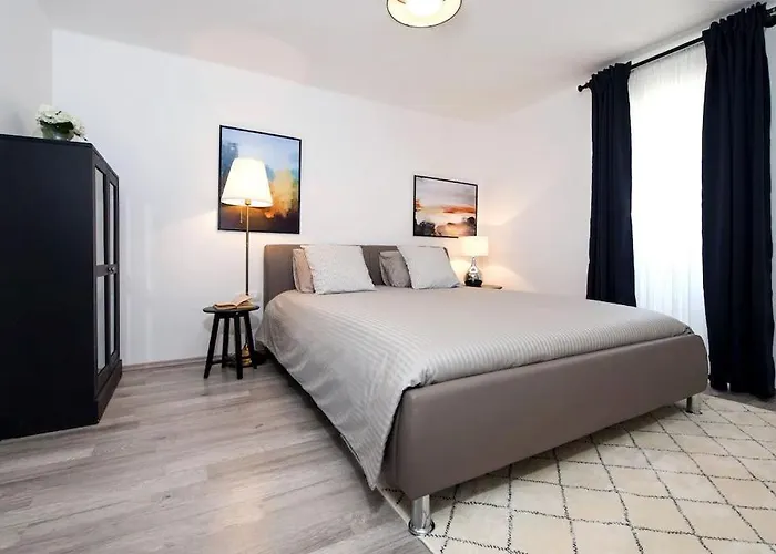 Villa House Nina Petehi